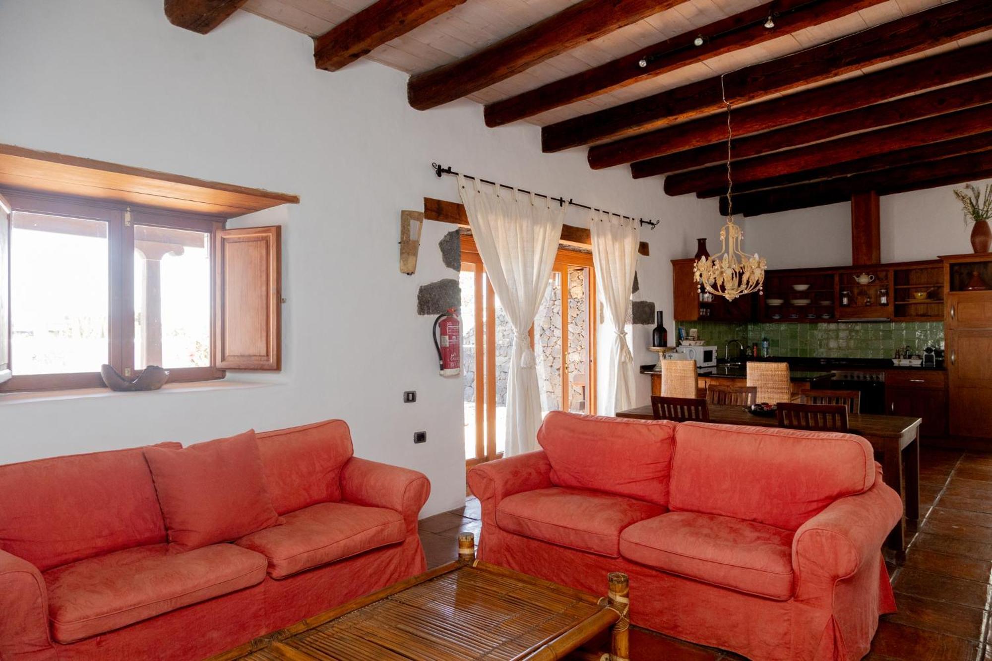 Tomaren Resort San Bartolomé